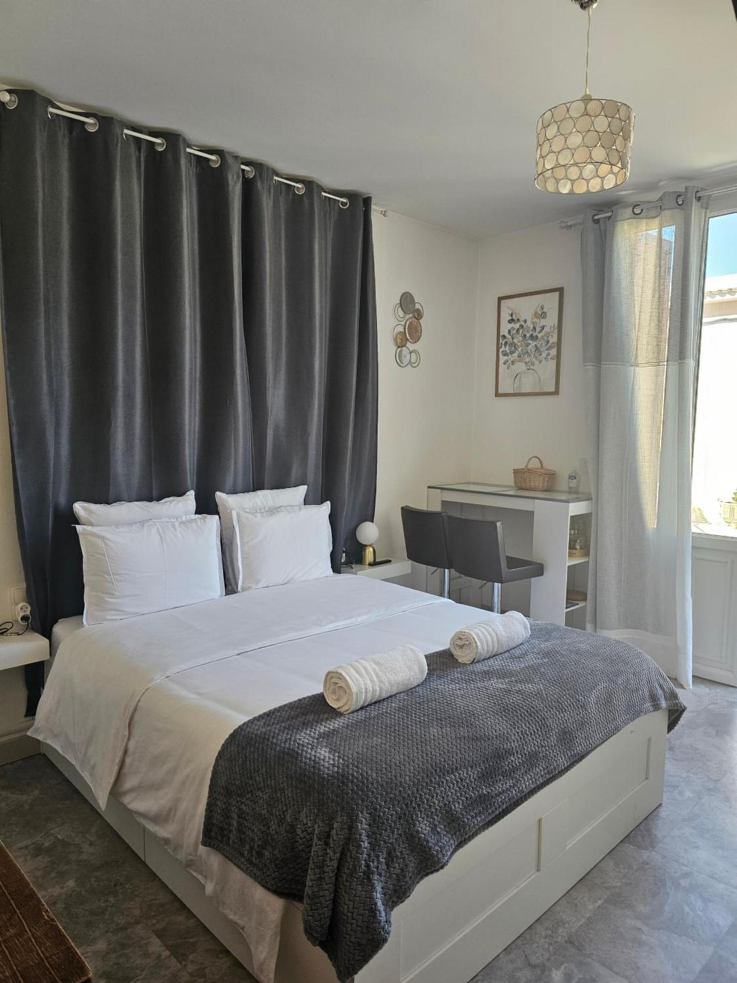 Studio 1 A La Trinite Proche De Nice, Monaco Et L'Italie Luaran gambar